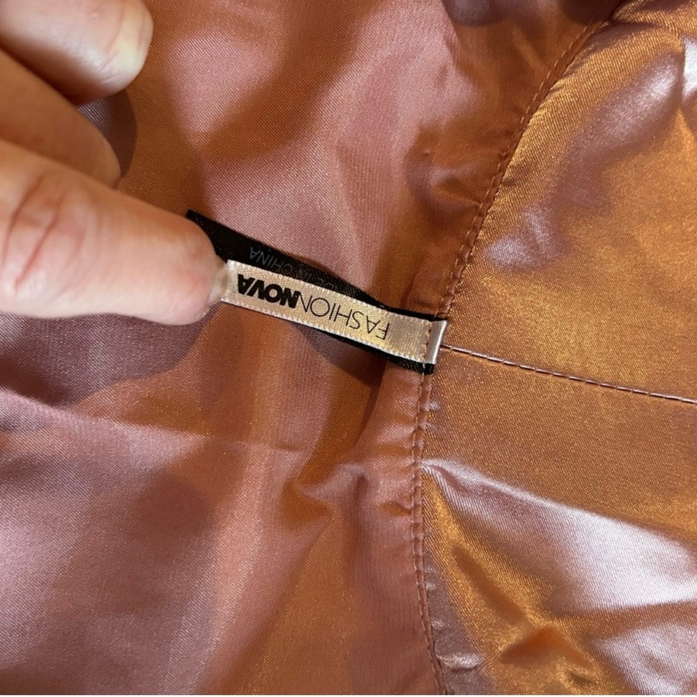 Fashion Nova Blush Satin Romperwith Black Trim - Picture 3 of 3